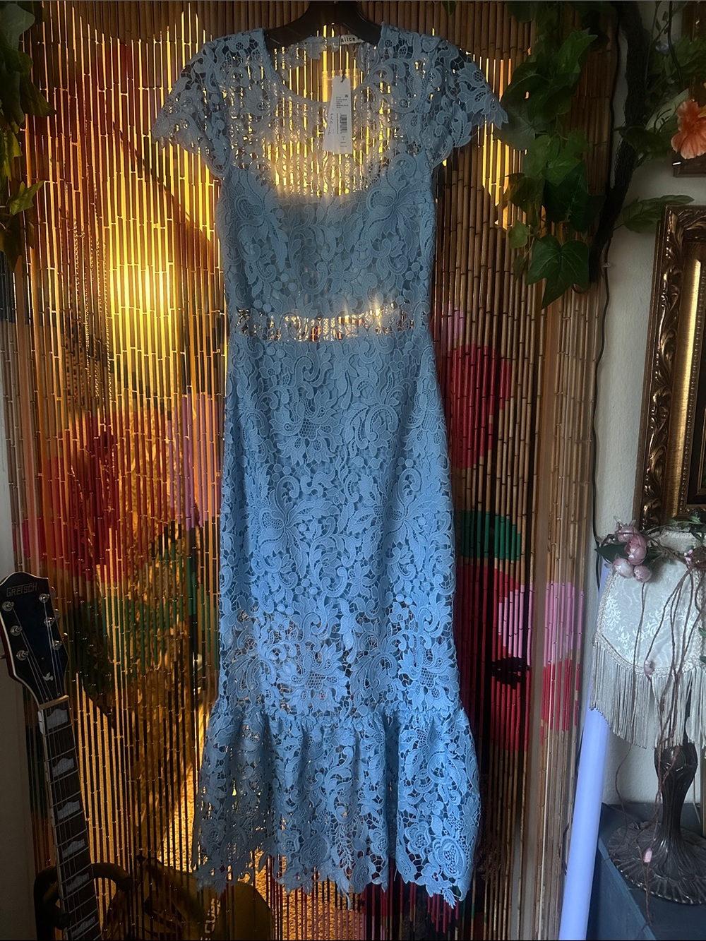 NWT Never Worn - Alice + Olivia Clover Open Back Dress - Picture 4 of 8